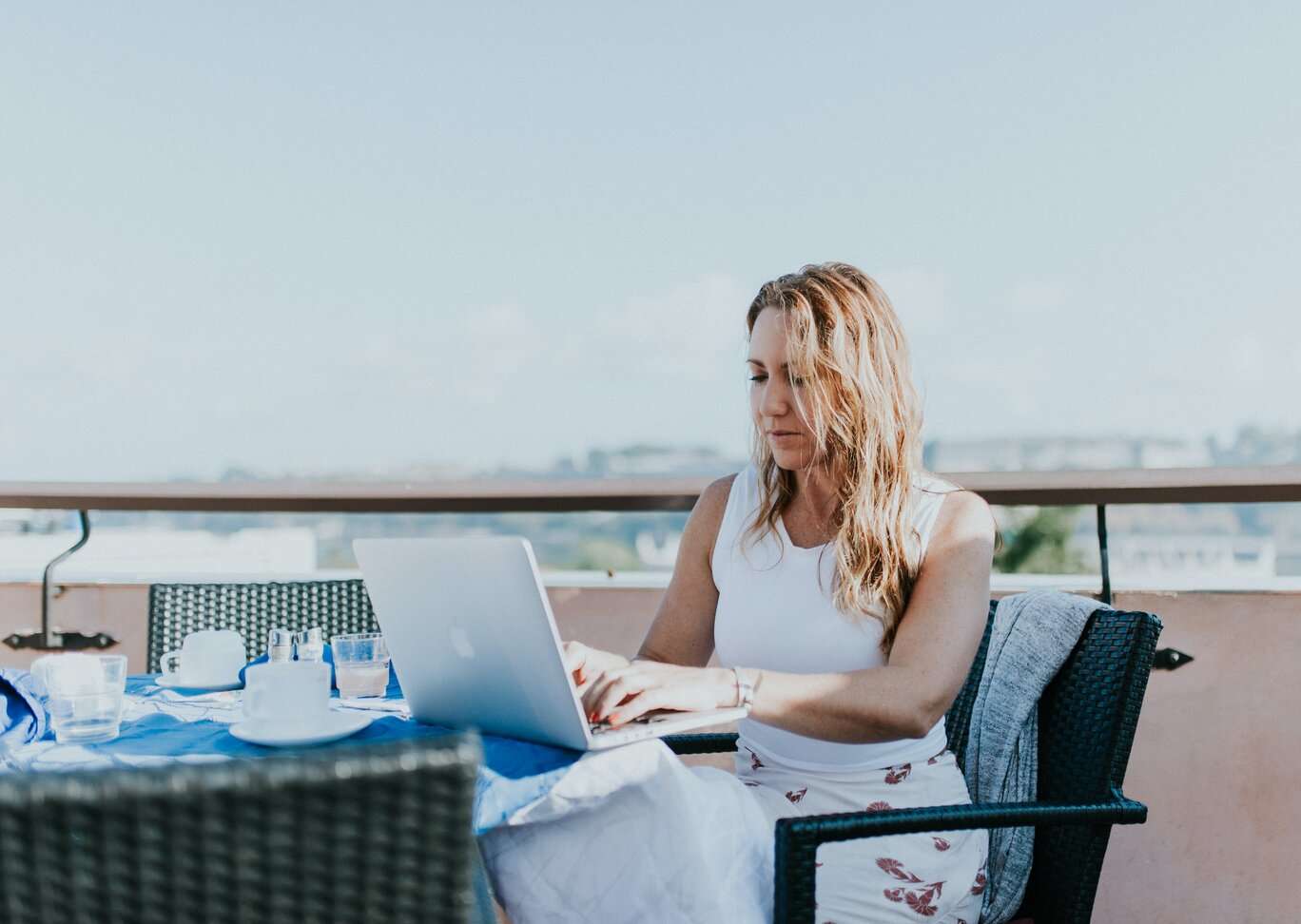 What Does Remote Work Mean? UnaWork Work Virtually