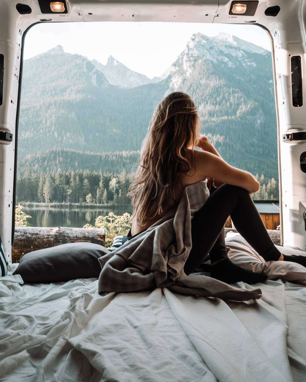 Read more about the article Remote Work and Travel